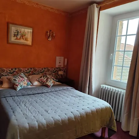 Saint Jean Hotel Orange (Vaucluse)
